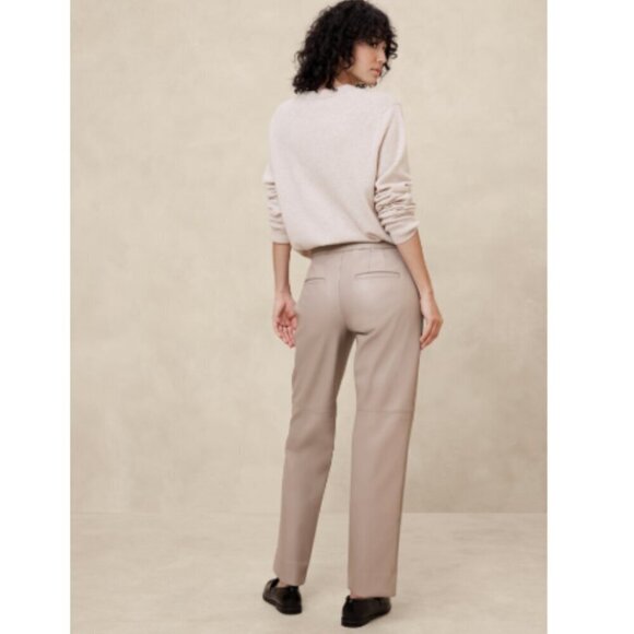 NWT Banana Republic Straight Leg Vegan Leather Trouser Pants Black Size 6 RT$100 - Picture 2 of 12